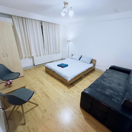 טימישוארה Apartment 2 Camere Centru Piata 700 מראה חיצוני תמונה